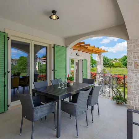 Beautiful Bartol With Pool And View In Pazin Villa